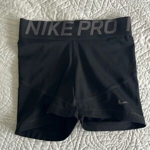 Nike pro spandex short